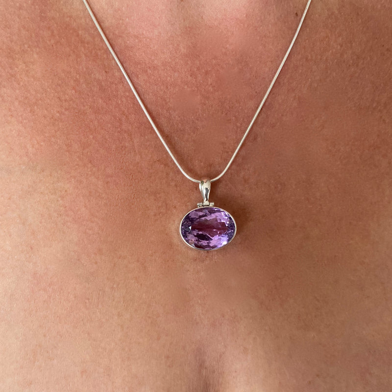 Amethyst Pendant-Tasmanian Jewellery and gemstones-Rare and Beautiful