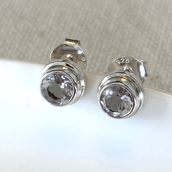 Round Killiecrankie stud earrings-Tasmanian Jewellery and gemstones-Rare and Beautiful