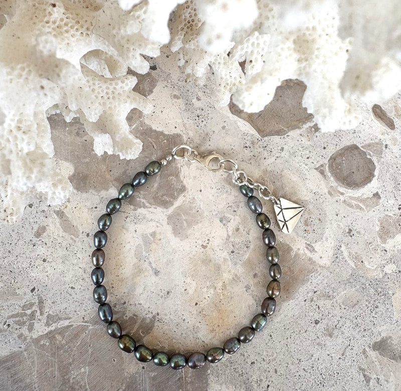 Fresh water pearl bracelets