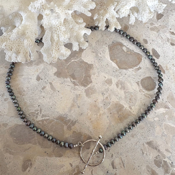 Fresh water pearl necklace