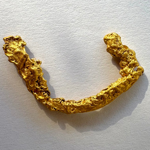 Gold Wire ‘The Giraffe’-Tasmanian Jewellery and gemstones-Rare and Beautiful