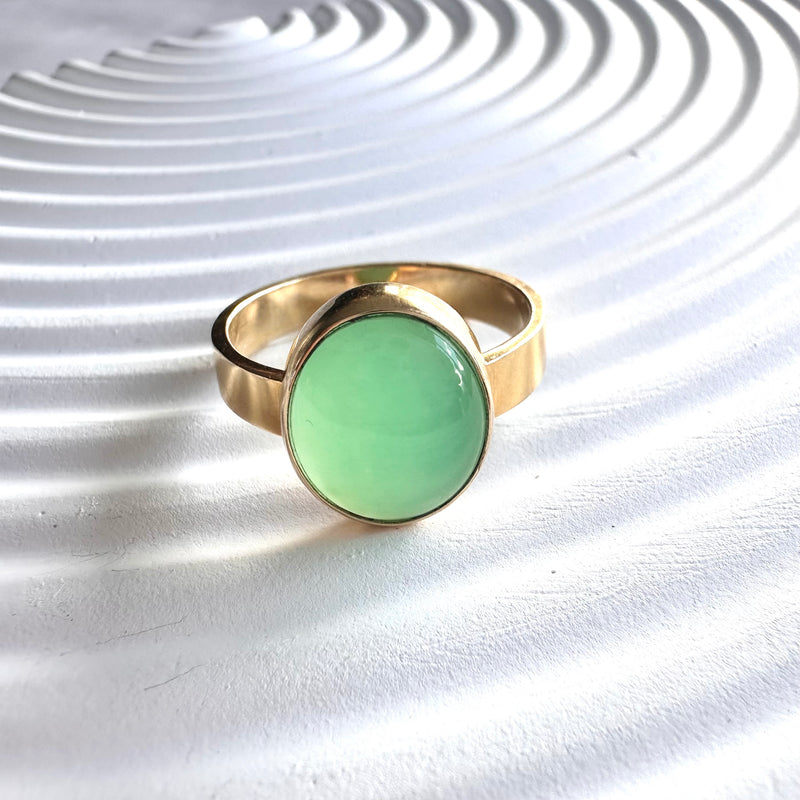 Chrysophase Gold Ring-Tasmanian Jewellery and gemstones-Rare and Beautiful