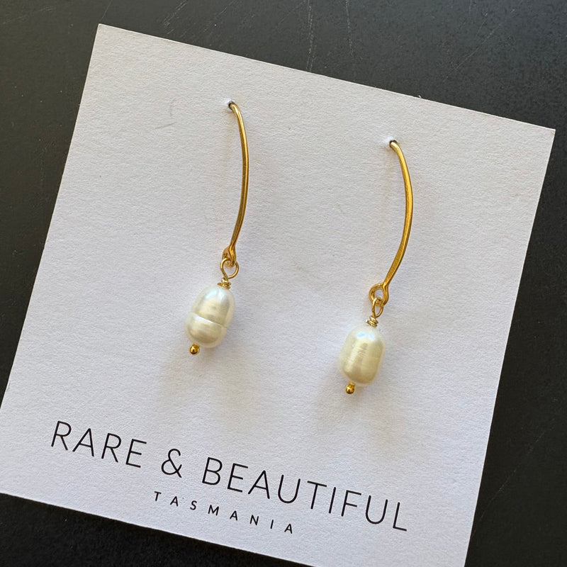 White pearl earrings