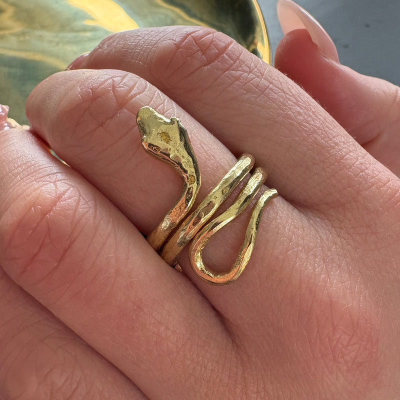 Serpent Ring-Tasmanian Jewellery and gemstones-Rare and Beautiful