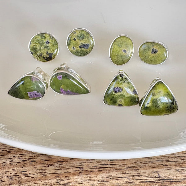 Stichtite and Serpentine studs-Tasmanian Jewellery and gemstones-Rare and Beautiful