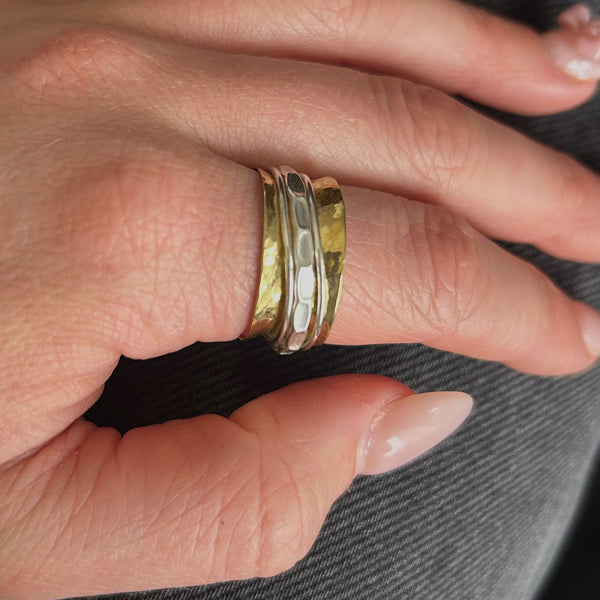 Spinning rings-Tasmanian Jewellery and gemstones-Rare and Beautiful