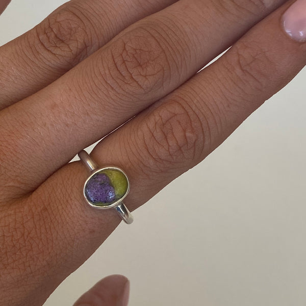 Stichtite and Serpentine oval ring-Tasmanian Jewellery and gemstones-Rare and Beautiful