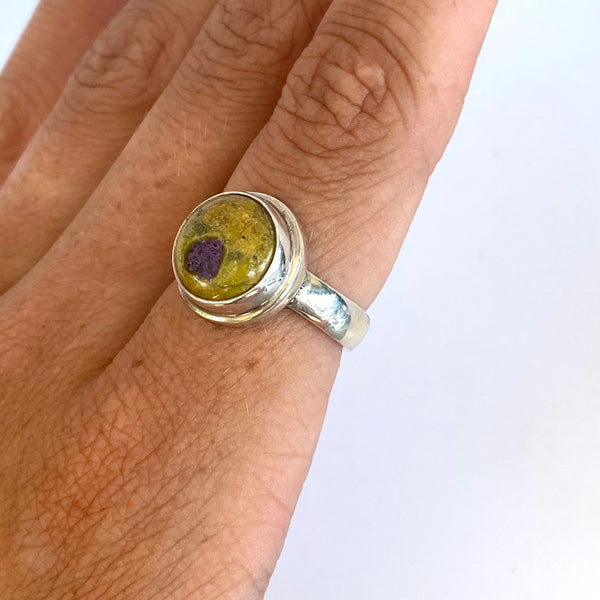 Tasmanian Stitchtite + Serpentine ring-Tasmanian Jewellery and gemstones-Rare and Beautiful