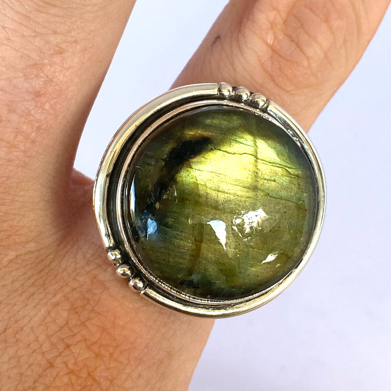 Circular Labradorite Ring-Tasmanian Jewellery and gemstones-Rare and Beautiful