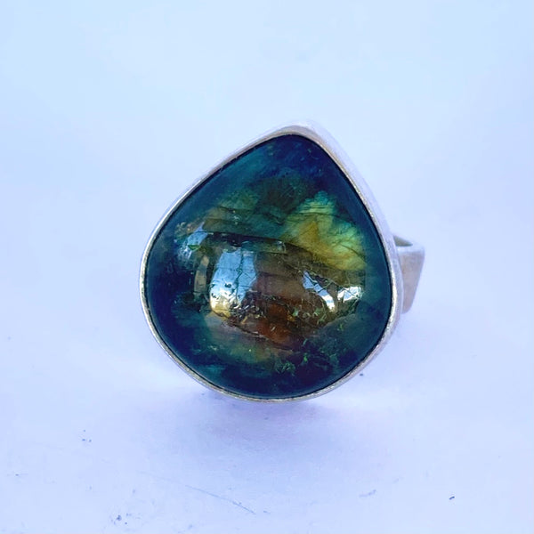 Labradorite Ring-Tasmanian Jewellery and gemstones-Rare and Beautiful