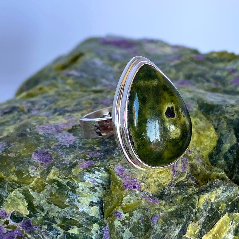 Stichtite and Serpentine Pear Ring-Tasmanian Jewellery and gemstones-Rare and Beautiful